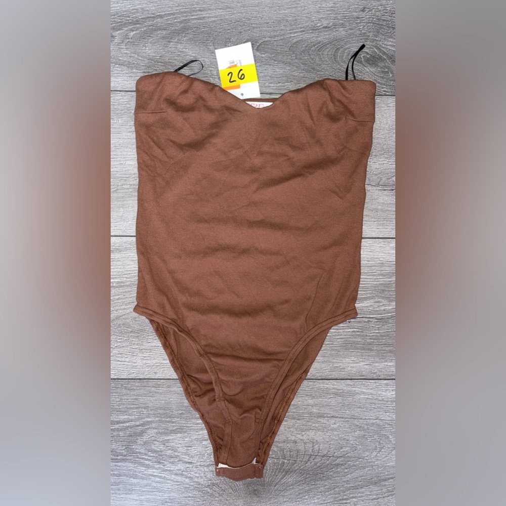 T&F The Label Women’s Size Medium Strapless Bodysuit Brown Boutique New W/ Tags!